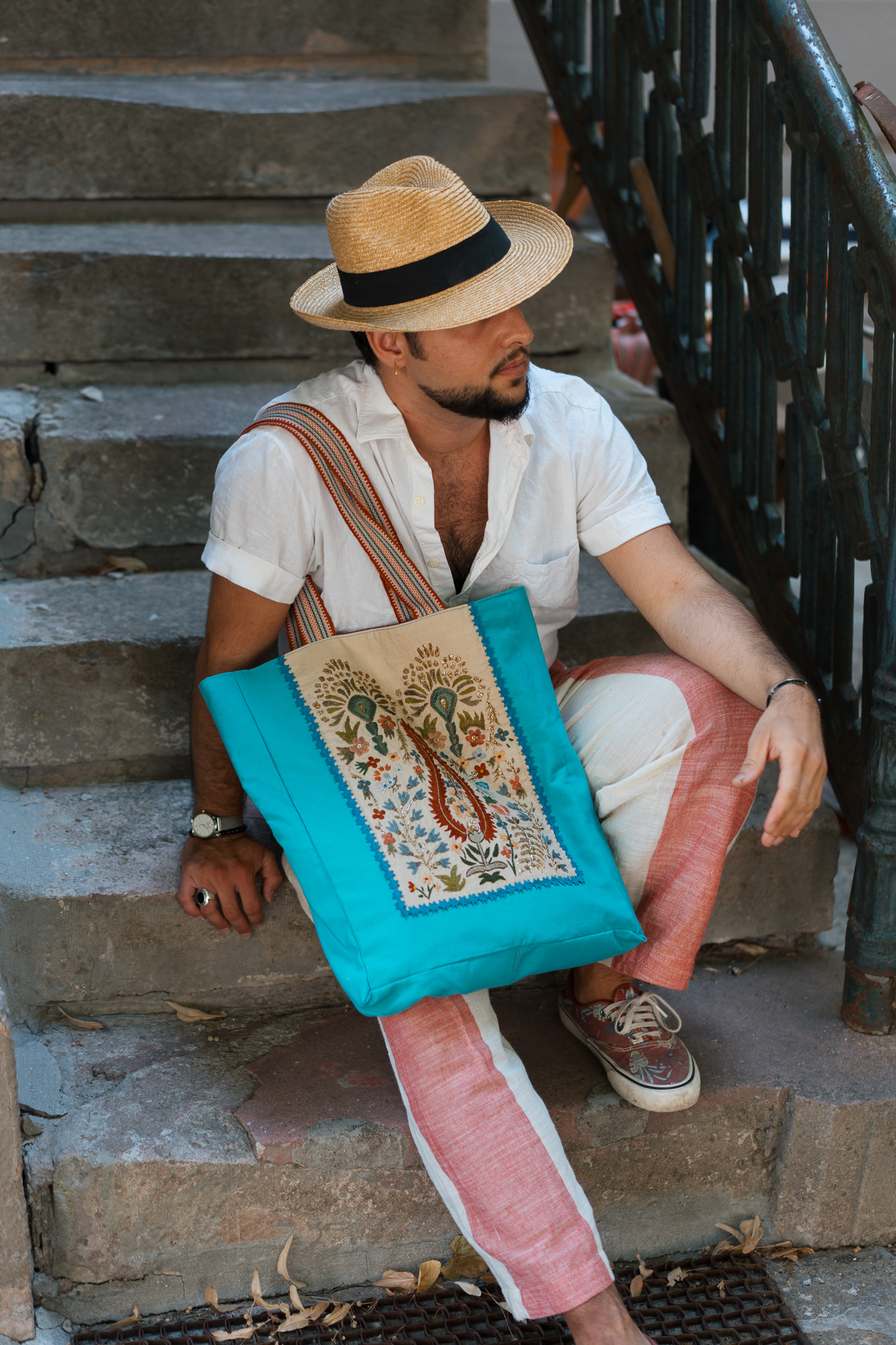 Shoulder Bag with Vintage Embroidery in Light Blue - Image 2