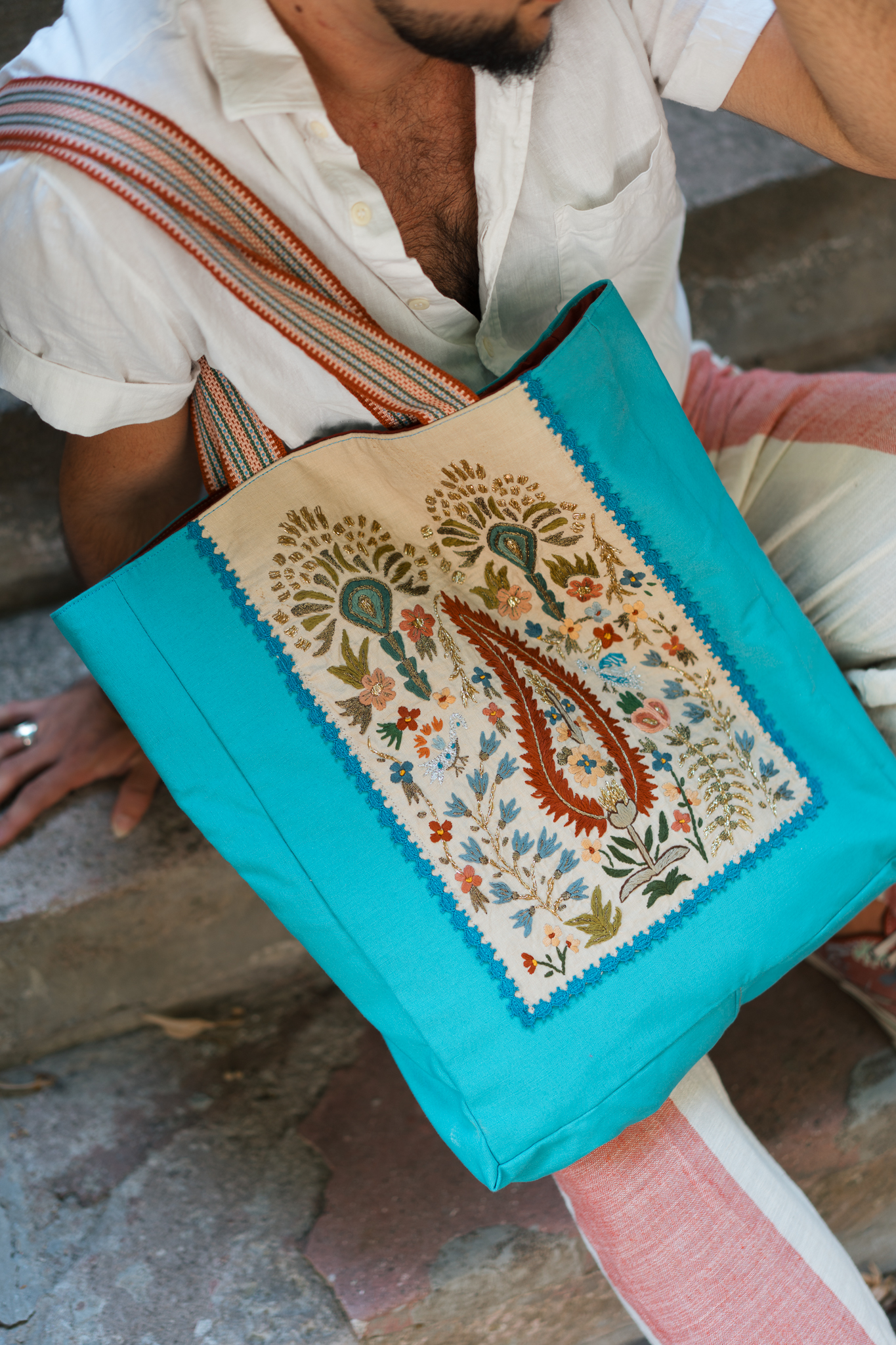 Shoulder Bag with Vintage Embroidery in Light Blue