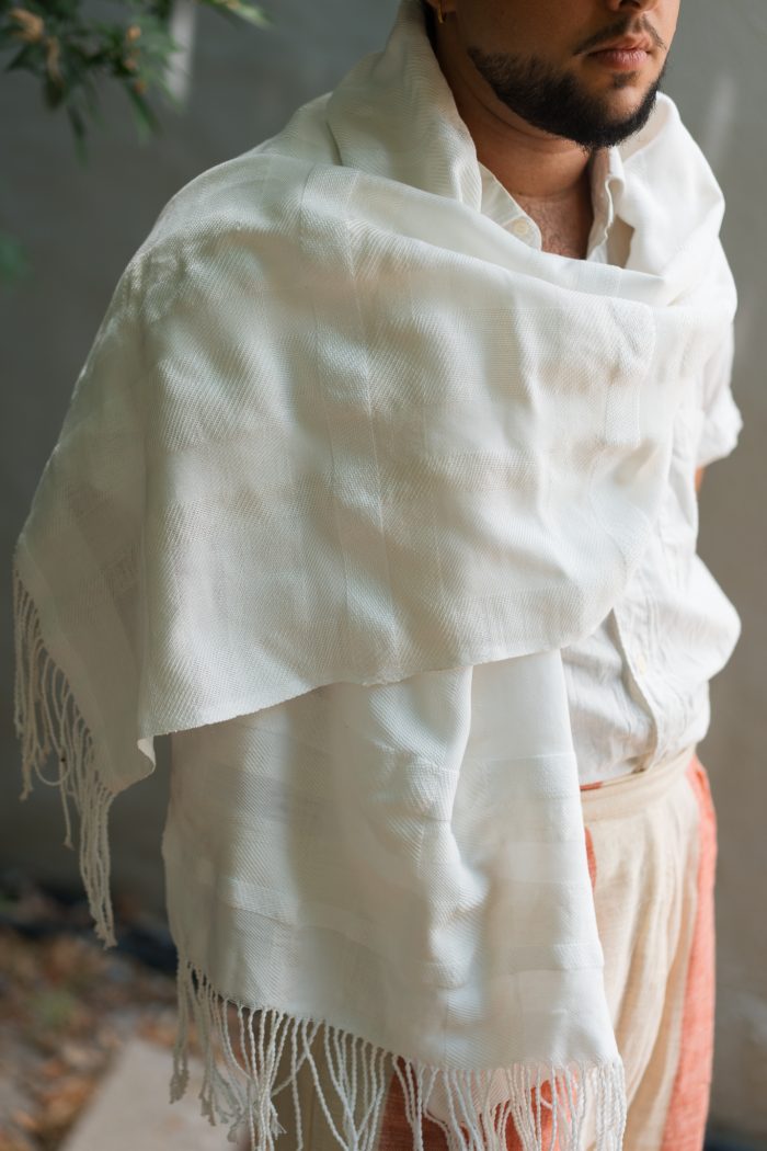 Scarf 'Kiragi'